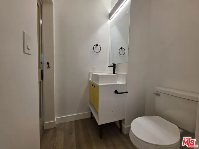 1743 9th Street 1, Santa Monica, California 90404