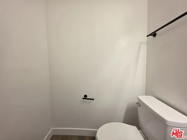 1743 9th Street 1, Santa Monica, California 90404
