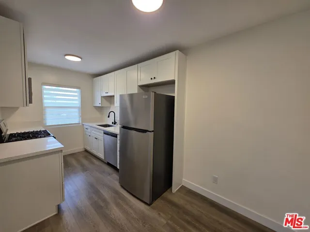 1743 9th Street 1, Santa Monica, California 90404