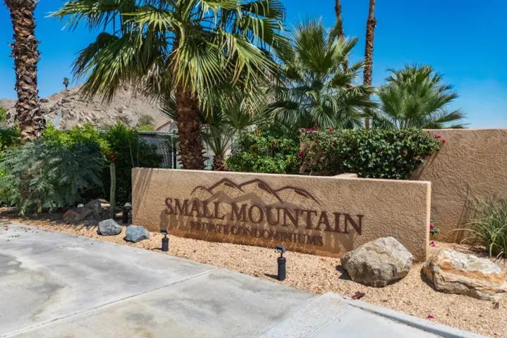46-Small Mountain Community Photos (20)