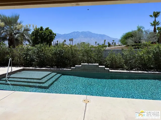 30399 Sterling Road, Cathedral City, California 92234
