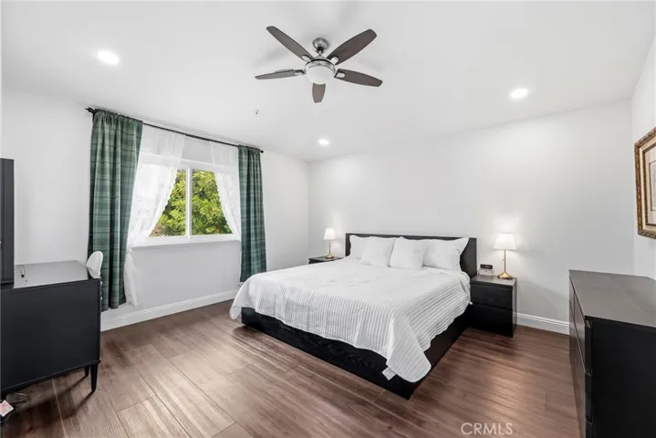 126 Bloom, Claremont, California 91711