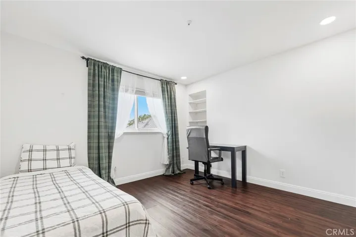 126 Bloom, Claremont, California 91711