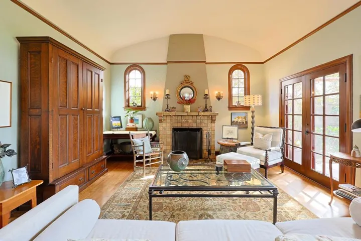 1027 Adella, Coronado, California 92118