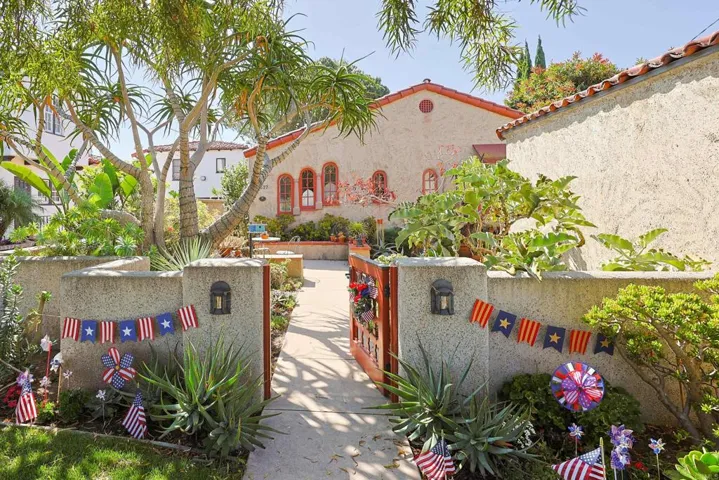 1027 Adella, Coronado, California 92118