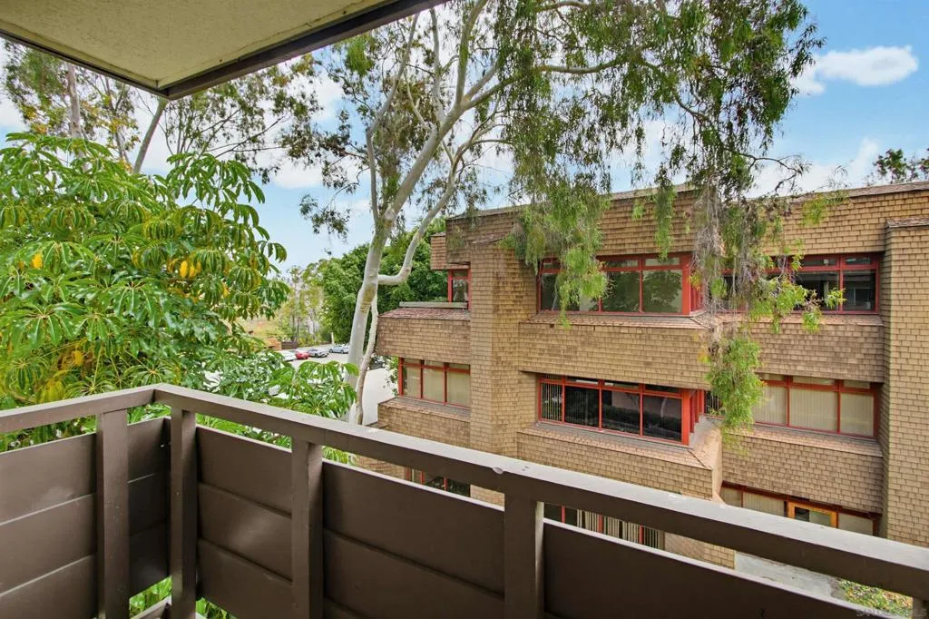 Additional private balcony off the primary bedroom