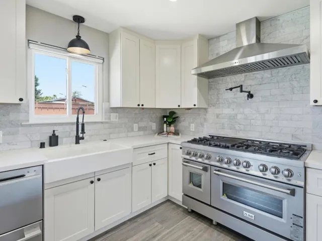 73 Aloha Court, Petaluma, California 94952