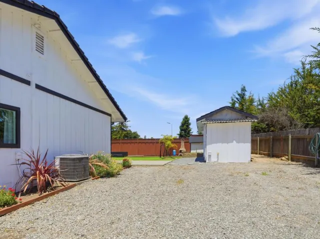 73 Aloha Court, Petaluma, California 94952