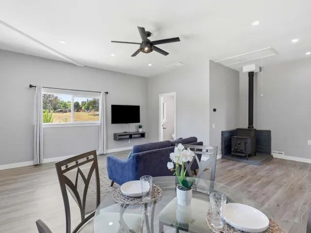 73 Aloha Court, Petaluma, California 94952