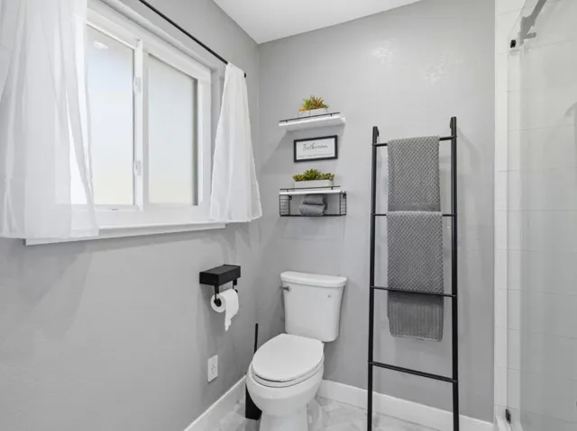 73 Aloha Court, Petaluma, California 94952
