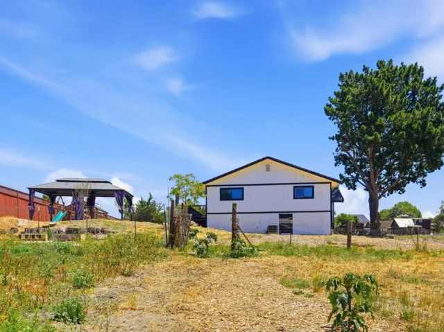 73 Aloha Court, Petaluma, California 94952