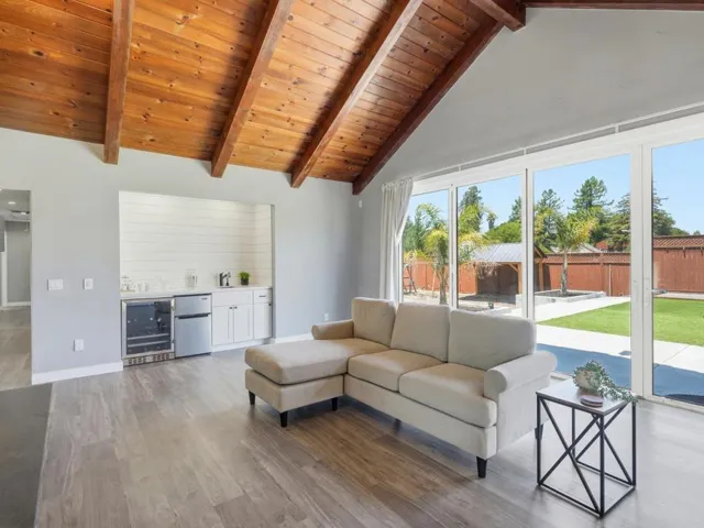 73 Aloha Court, Petaluma, California 94952