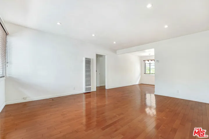 1219 N Crescent Heights Boulevard C, West Hollywood, California 90046