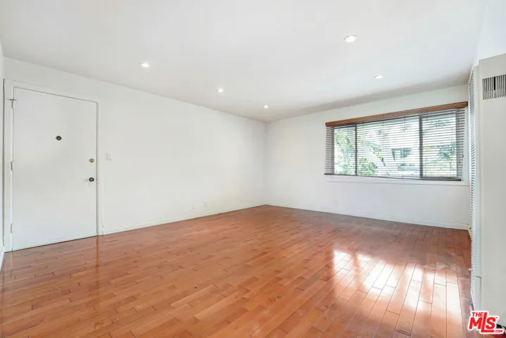 1219 N Crescent Heights Boulevard C, West Hollywood, California 90046