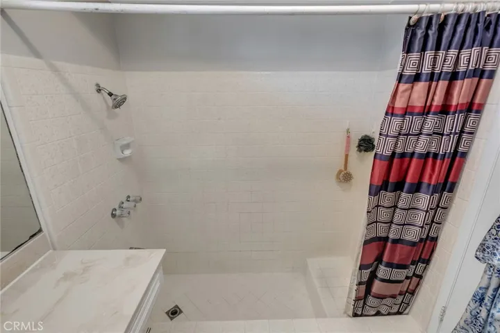 15420 Apache, Apple Valley, California 92307