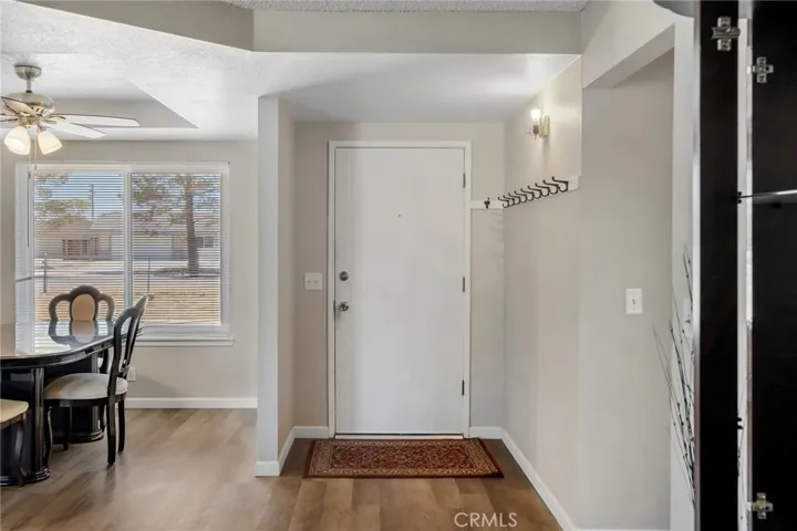 15420 Apache, Apple Valley, California 92307