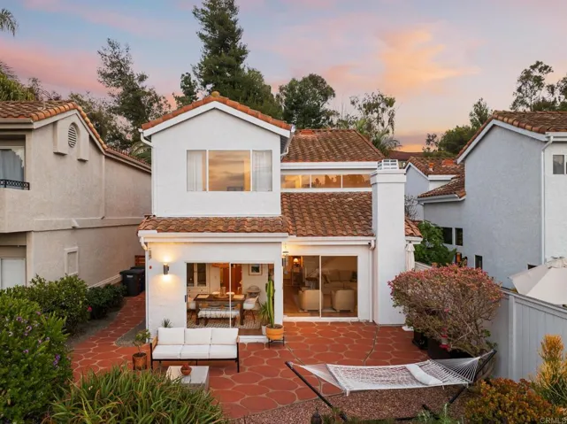 1575 Golfcrest Place, Vista, California 92081