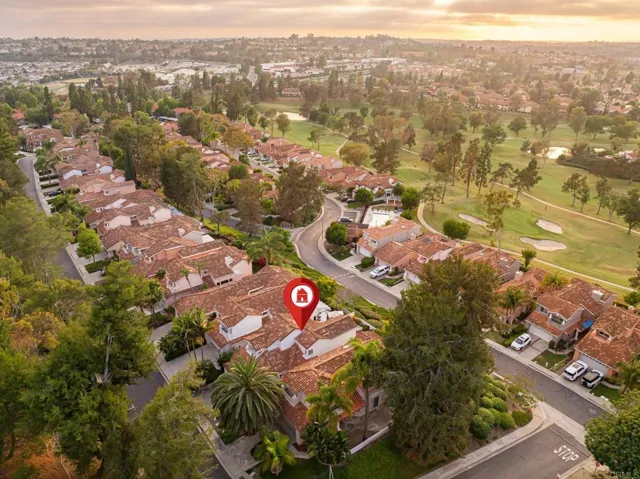 1575 Golfcrest Place, Vista, California 92081