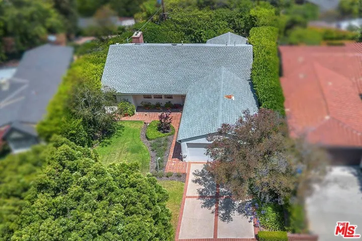13841 Valley Vista Boulevard, Sherman Oaks, California 91423