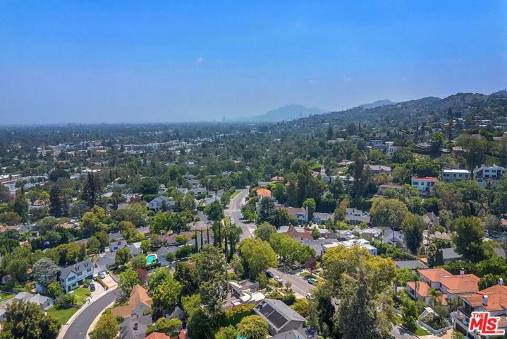 13841 Valley Vista Boulevard, Sherman Oaks, California 91423