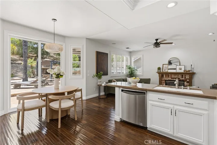 25613 Shaw, Stevenson Ranch, California 91381