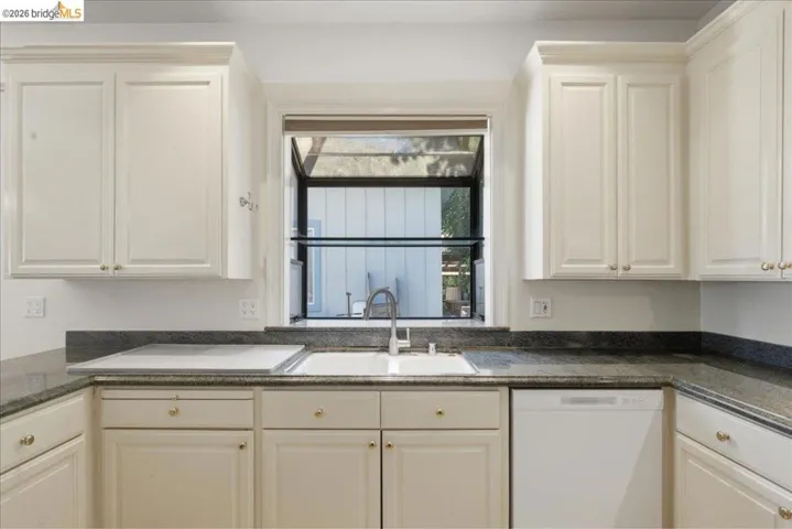 627 6th Street, Vallejo, California 94590