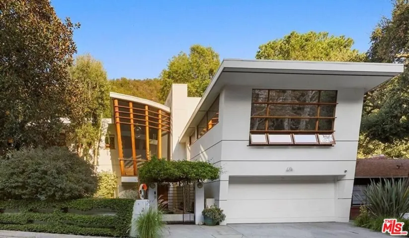 3600 Mandeville Canyon Road, Los Angeles, California 90049
