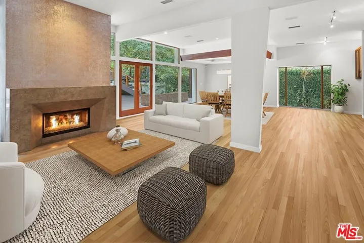 3600 Mandeville Canyon Road, Los Angeles, California 90049
