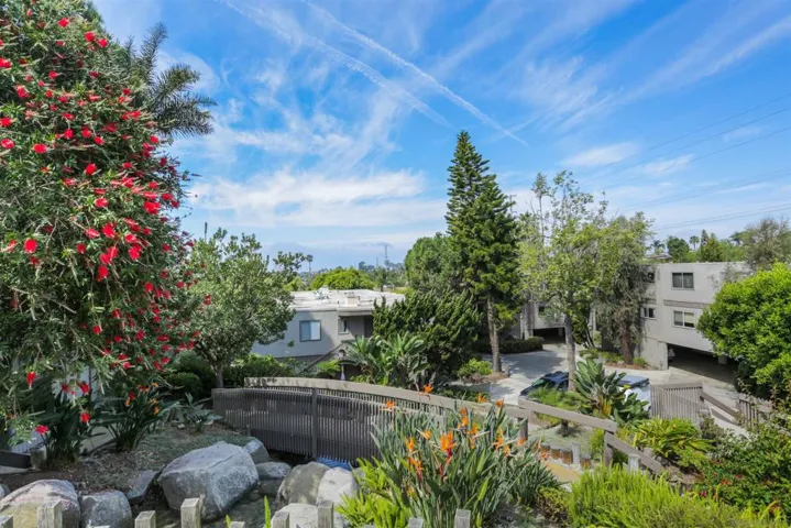 155 Rosebay 37, Encinitas, California 92024