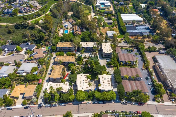 155 Rosebay 37, Encinitas, California 92024