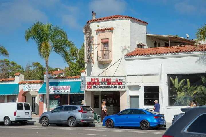 155 Rosebay 37, Encinitas, California 92024