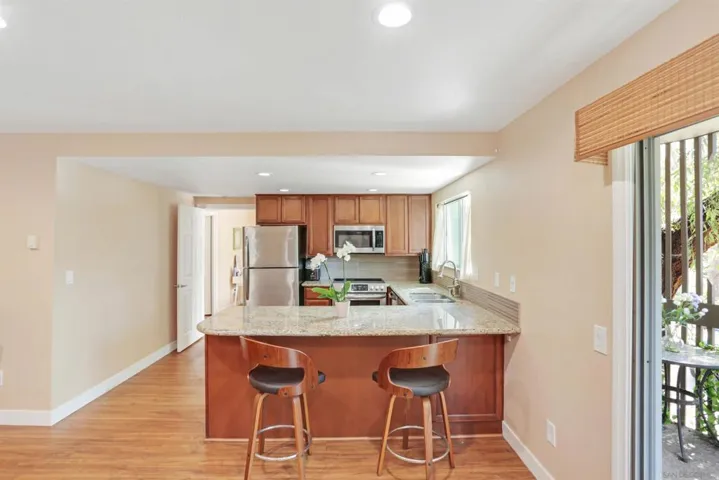 155 Rosebay 37, Encinitas, California 92024
