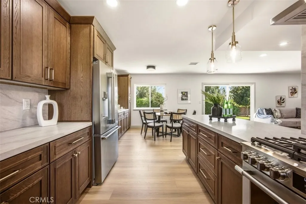 818 Hood, Claremont, California 91711 — photo 4