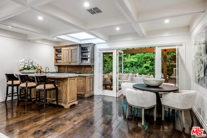 19012 Dorlon Drive, Tarzana, California 91356