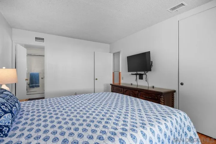 848 Harding St, Escondido, California 92027