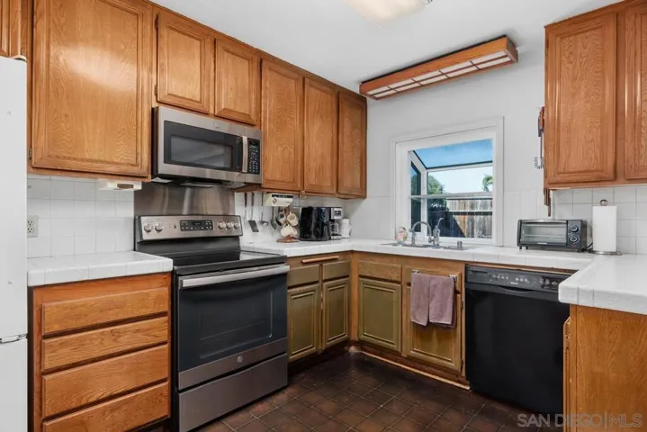 848 Harding St, Escondido, California 92027