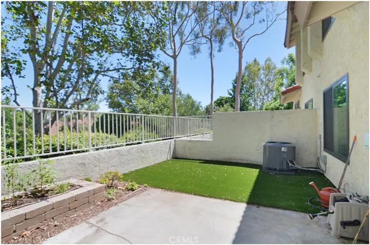 902 Creekside, Fullerton, California 92833