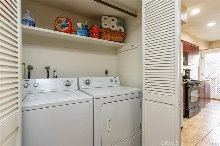 1106 Oceanaire 18, San Luis Obispo, California 93405