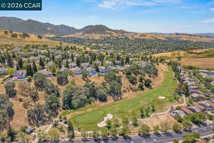 3051 Miwok Way, Clayton, California 94517