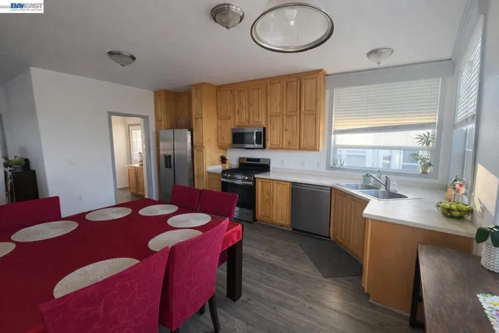 1225 Vienna Dr, Sunnyvale, California 94089