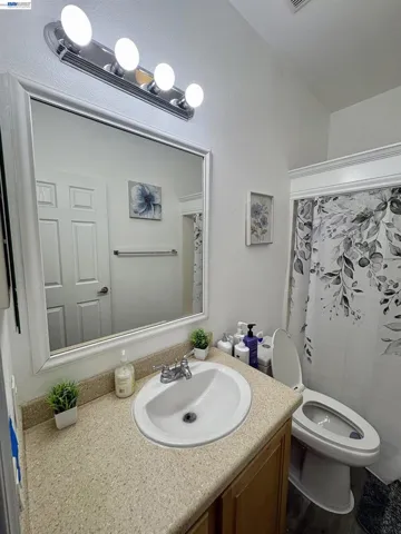 1225 Vienna Dr, Sunnyvale, California 94089