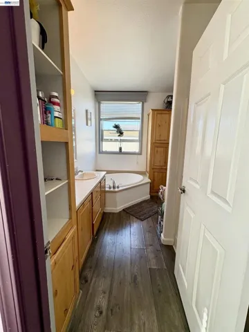 1225 Vienna Dr, Sunnyvale, California 94089