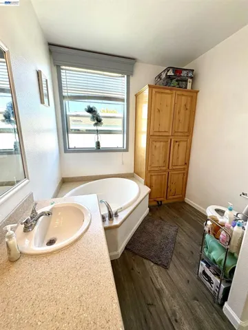 1225 Vienna Dr, Sunnyvale, California 94089