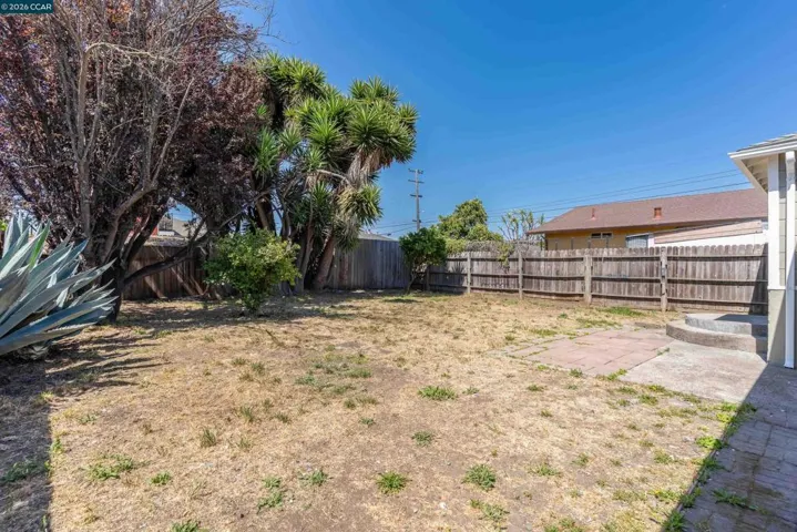 1927 Visalia Ave, Richmond, California 94801