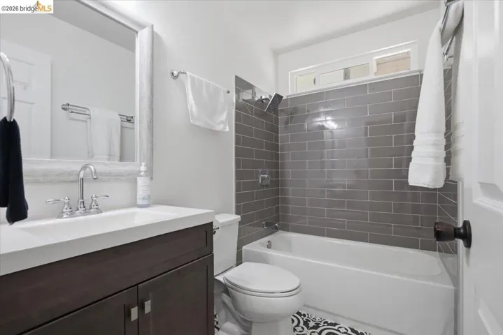 4308 Avila Court, Antioch, California 94531