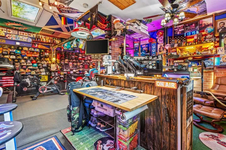 755 Beacon Place, Escondido, California 92025