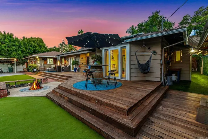 755 Beacon Place, Escondido, California 92025