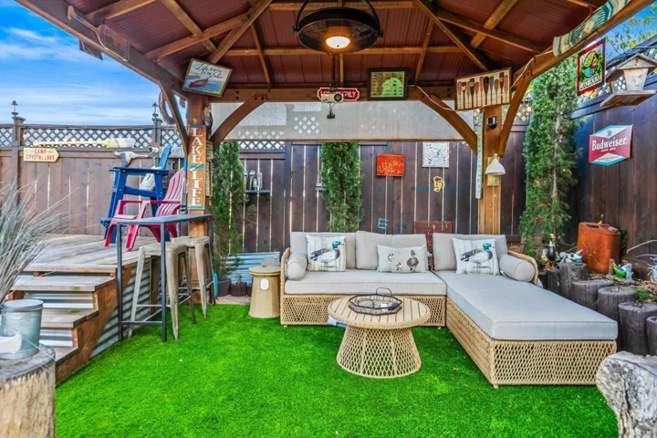 755 Beacon Place, Escondido, California 92025