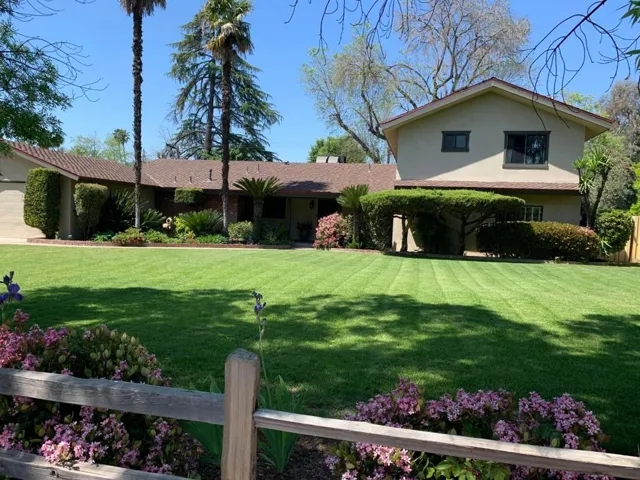 5555 N Nantucket Avenue, Fresno, California 93704