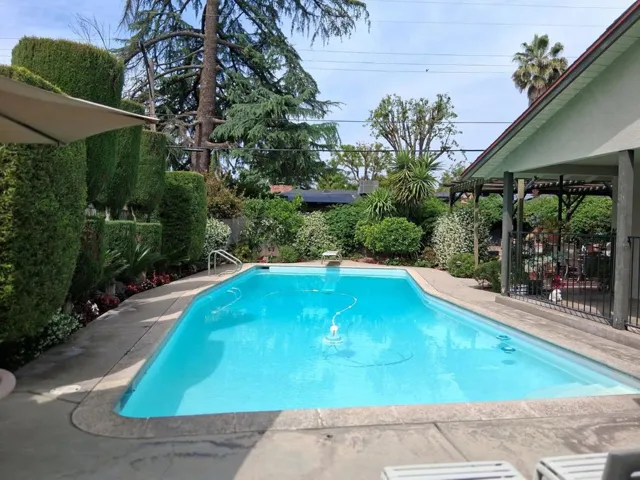 5555 N Nantucket Avenue, Fresno, California 93704